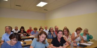 INACAP Lanza Becas con Hasta 100% de Descuento para Mayores de 50 Años que Quieren Estudiar en 2026 beca-inacap.plateada-dorada